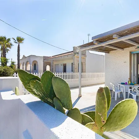 Fico D'india 1 A 100mt Dal Mare Appartement